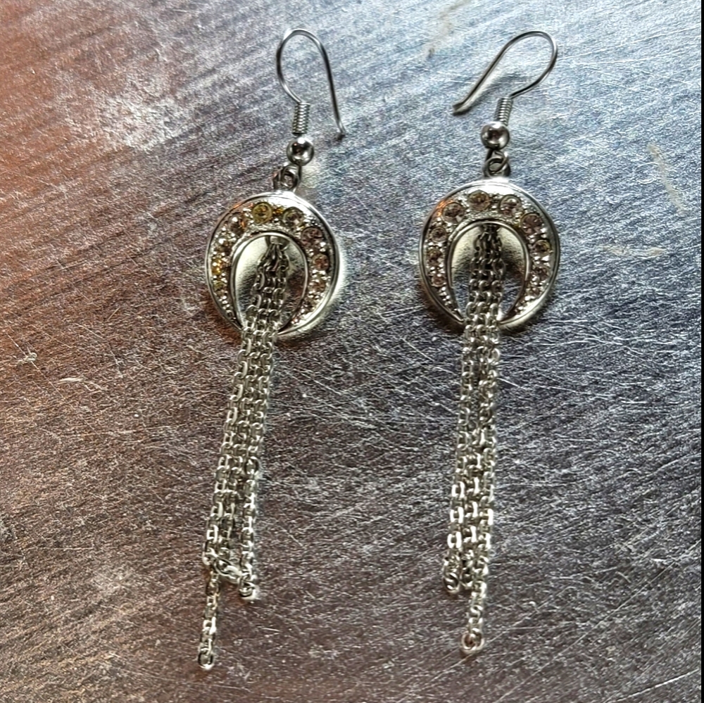 Butler Horn Dangle Earrings